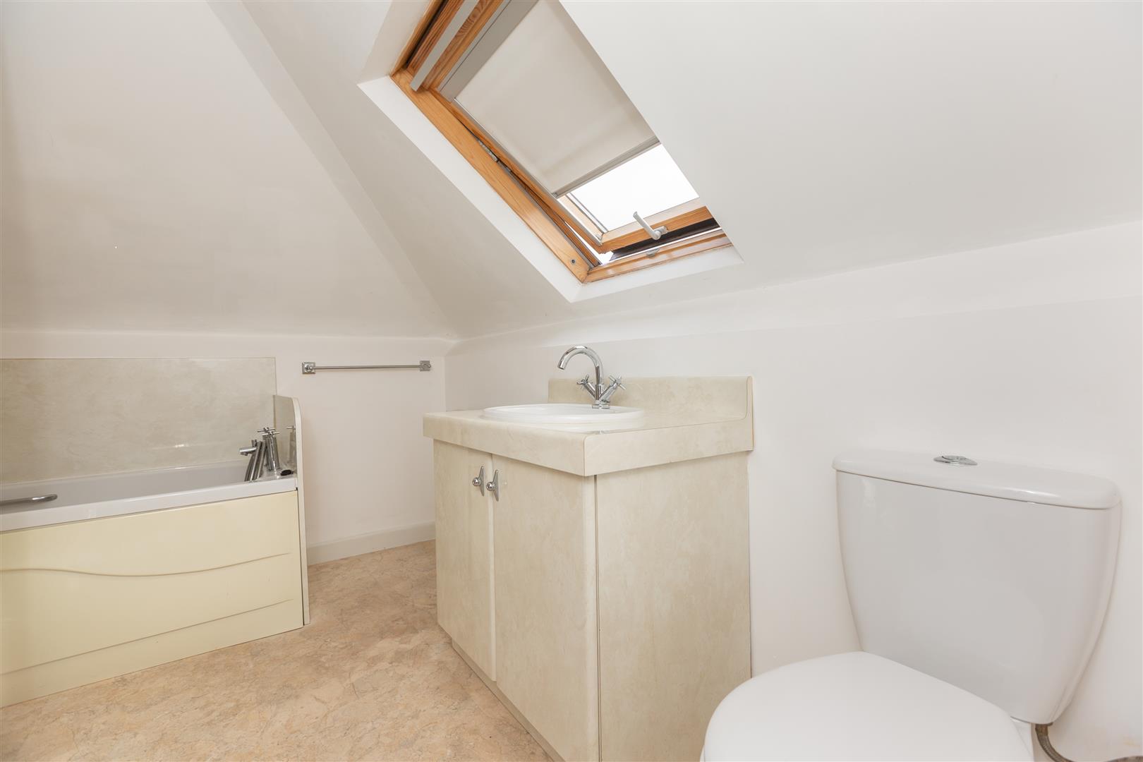 Parkhill Terrace, Treboeth, Swansea, SA5 7DJ